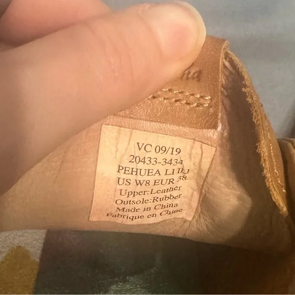 Women’s OluKai Pehuea Li Ila Sneakers - Picture 5 of 7